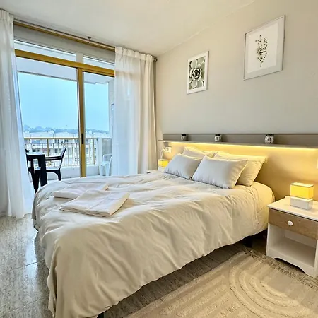 Completo Junto A La Playa Apartment