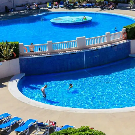 Completo Junto A La Playa Salou