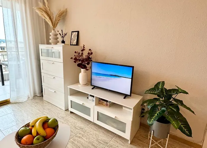 아파트 Completo Junto A La Playa 살루