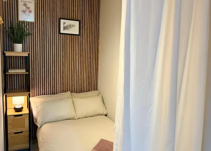 Completo Junto A La Playa 아파트 살루